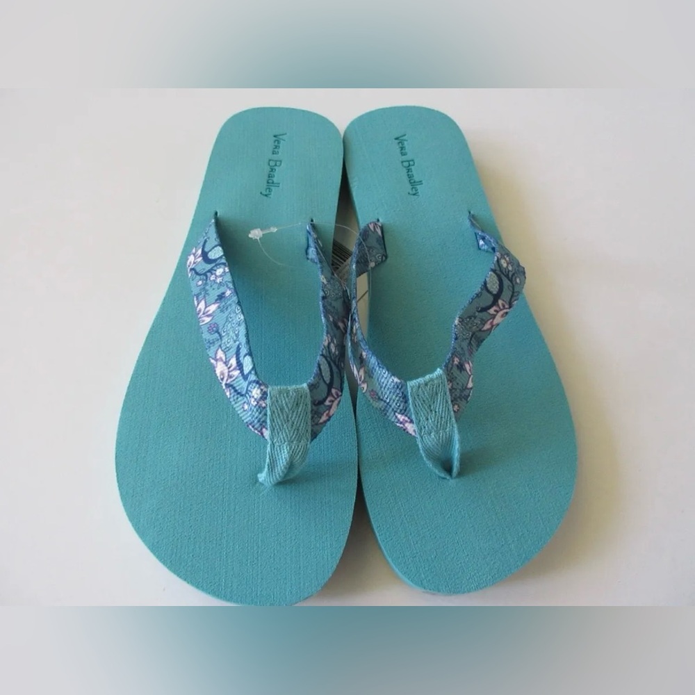 COPY - Vera Bradley Women's Webbing Strap Flip Flop Peacock Garden Print